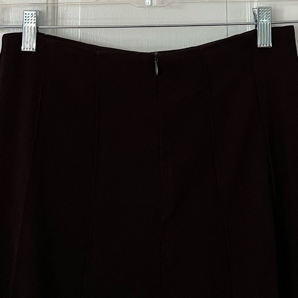 Vintage Kareal Paris Brown Pintucked Swing Skirt
Made in France Womens size 6 - Picture 7 of 13
